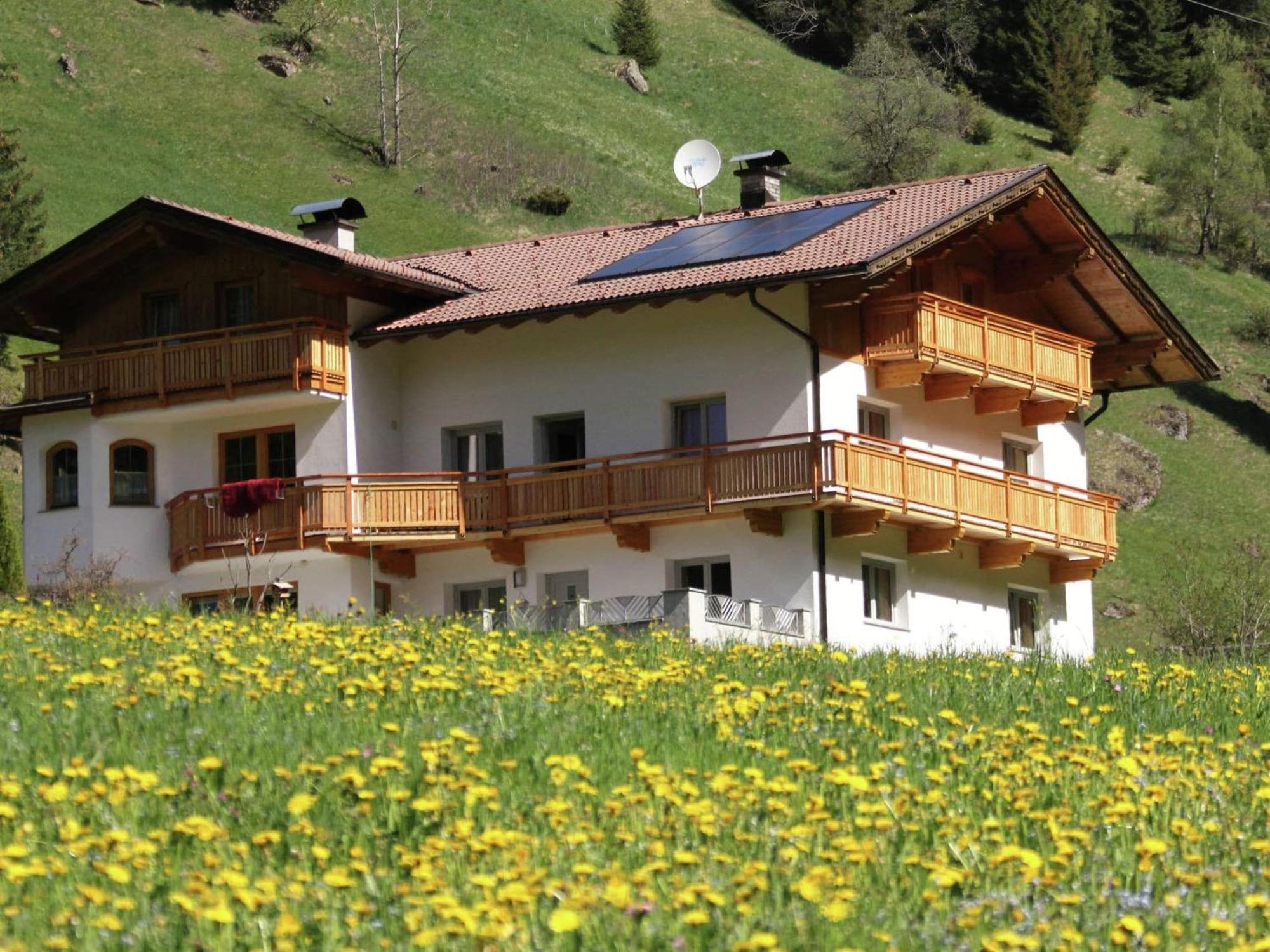 Home With A Wooden Decor And Full Of Atmosphere Außervillgraten Dış mekan fotoğraf